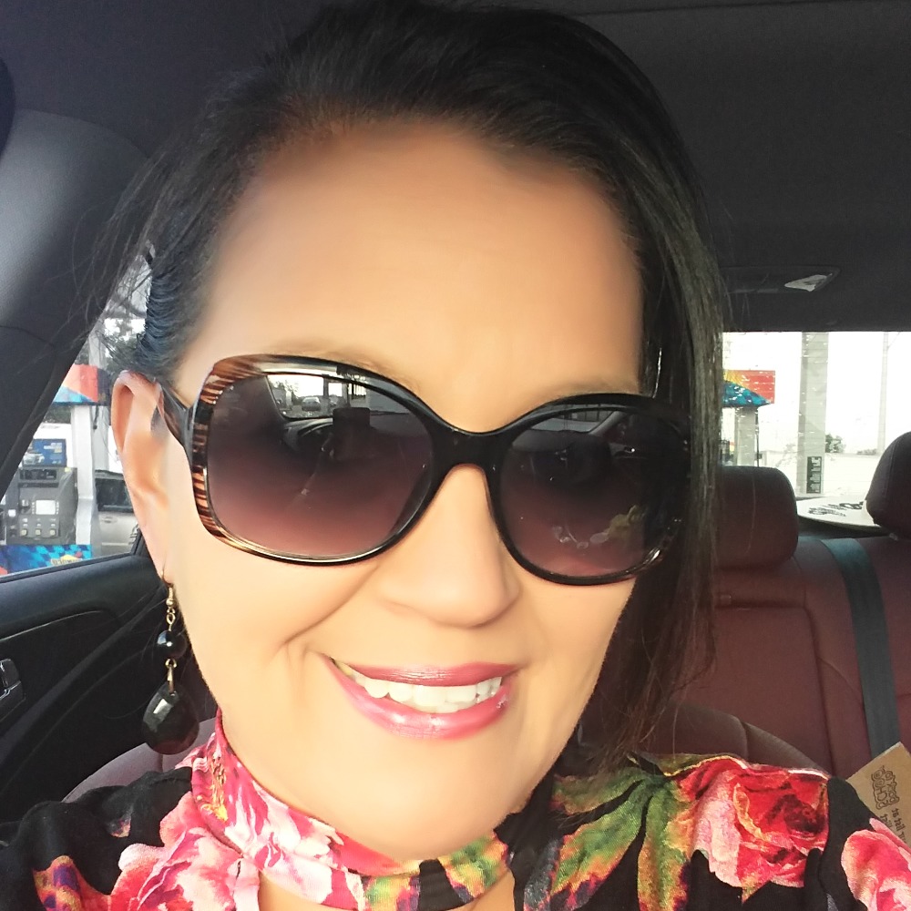 Meet your Posher, Tracie
